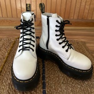 Dr. Marten’s Jadon Boot Smooth Leather Platform